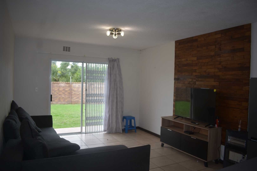 2 Bedroom Property for Sale in Beacon Bay Eastern Cape